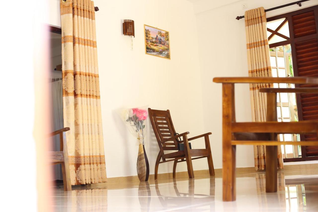 Kaumadi Villa อูนาวาตูนา ภายนอก รูปภาพ
